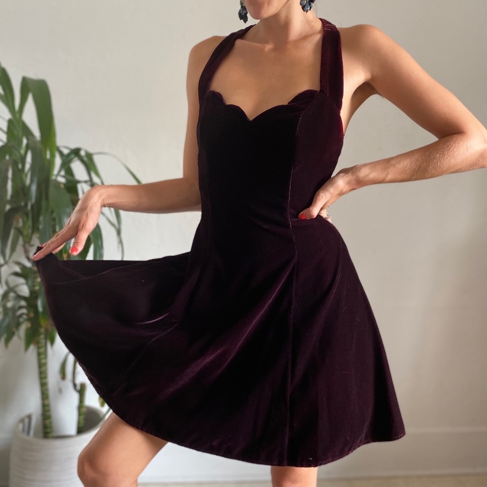 Beautiful velour vintage 80s party dress. Sz 6/7